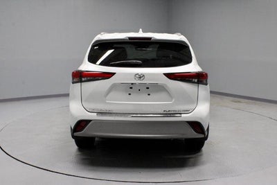 2022 Toyota Highlander Platinum