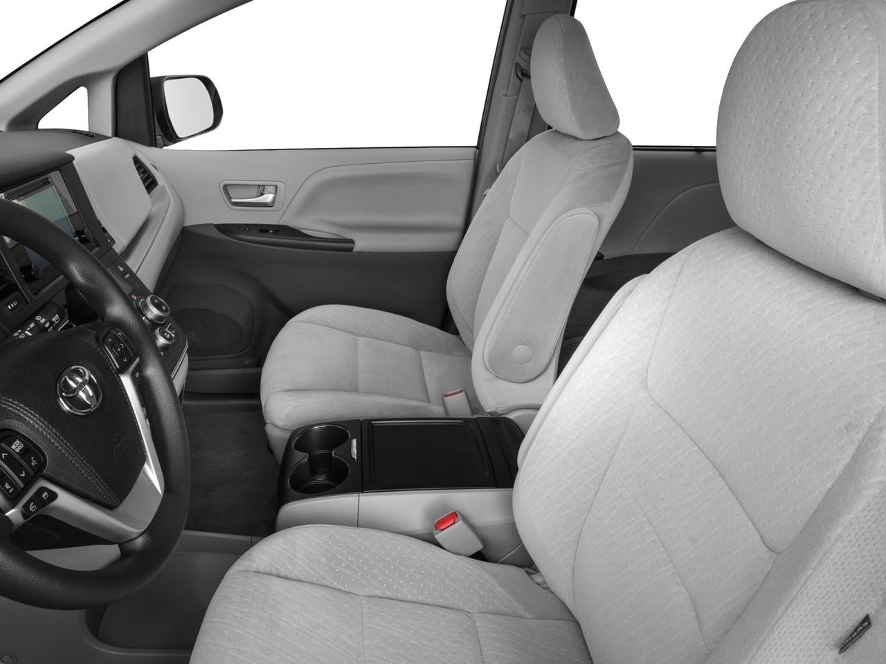 2016 Toyota Sienna LE