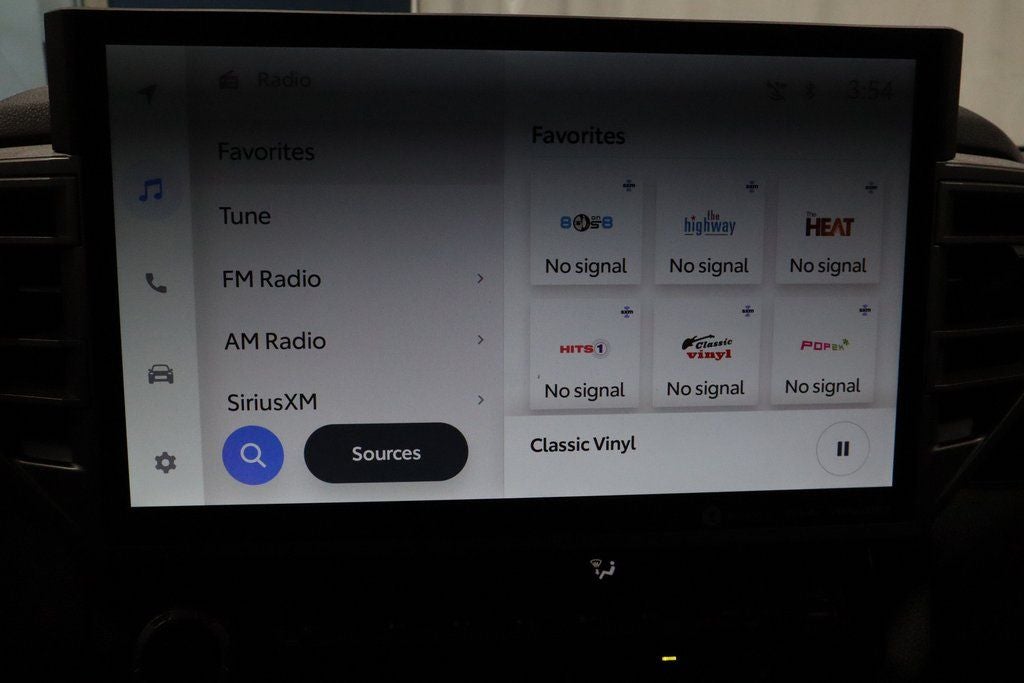2023 Toyota Tundra 4WD SR5