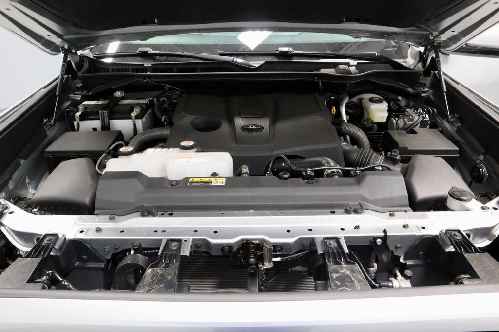 2024 Toyota Tundra 4WD SR5