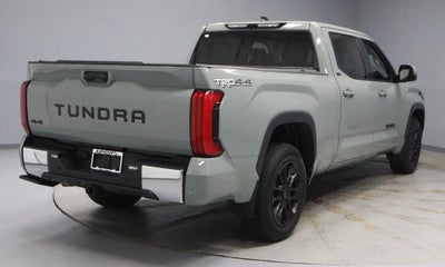 2024 Toyota Tundra 4WD SR5