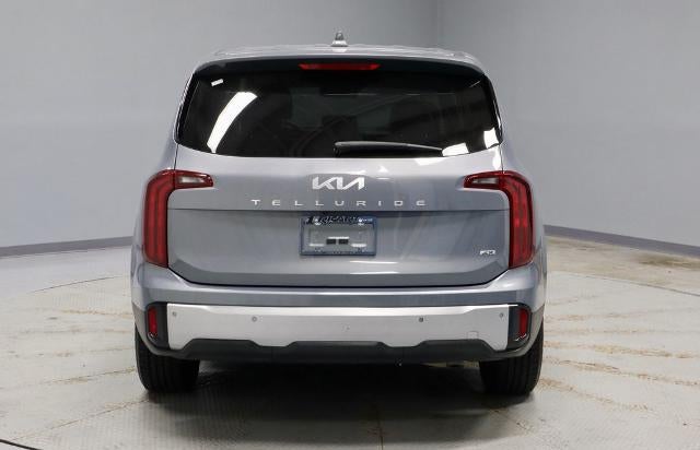 2023 Kia Telluride LX