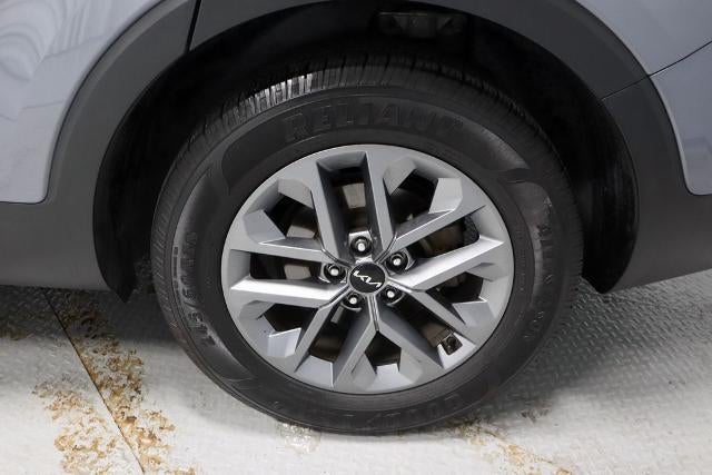2023 Kia Telluride LX