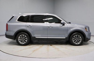 2023 Kia Telluride LX