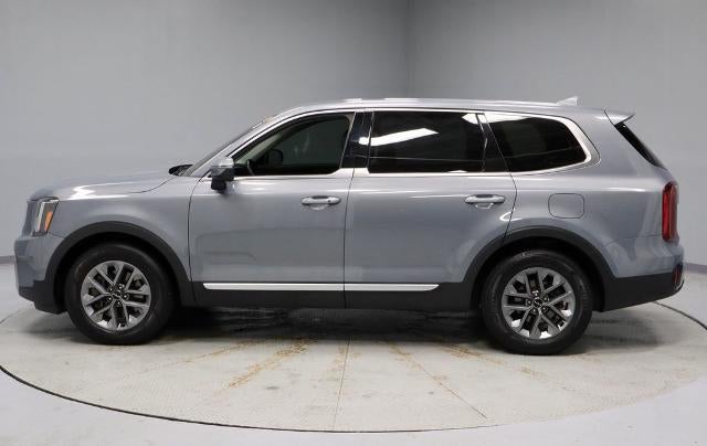 2023 Kia Telluride LX