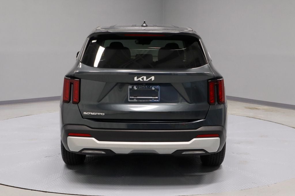 2025 Kia Sorento LX