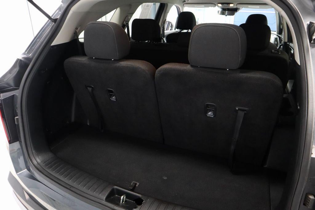 2025 Kia Sorento LX