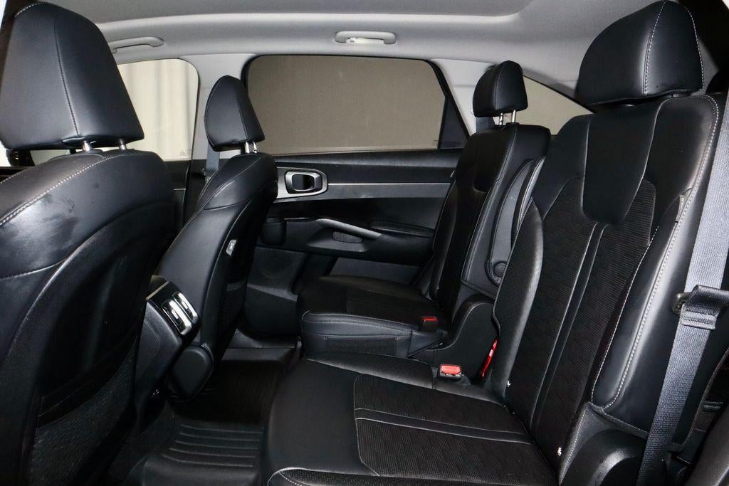 2025 Kia Sorento X-Line EX