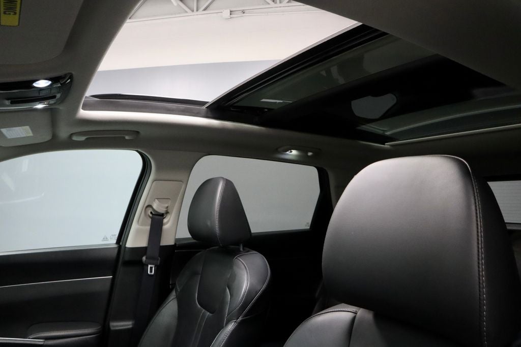 2025 Kia Sorento X-Line EX