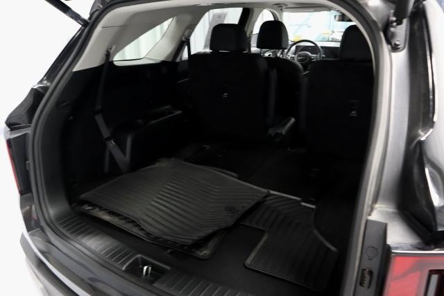 2025 Kia Sorento SX