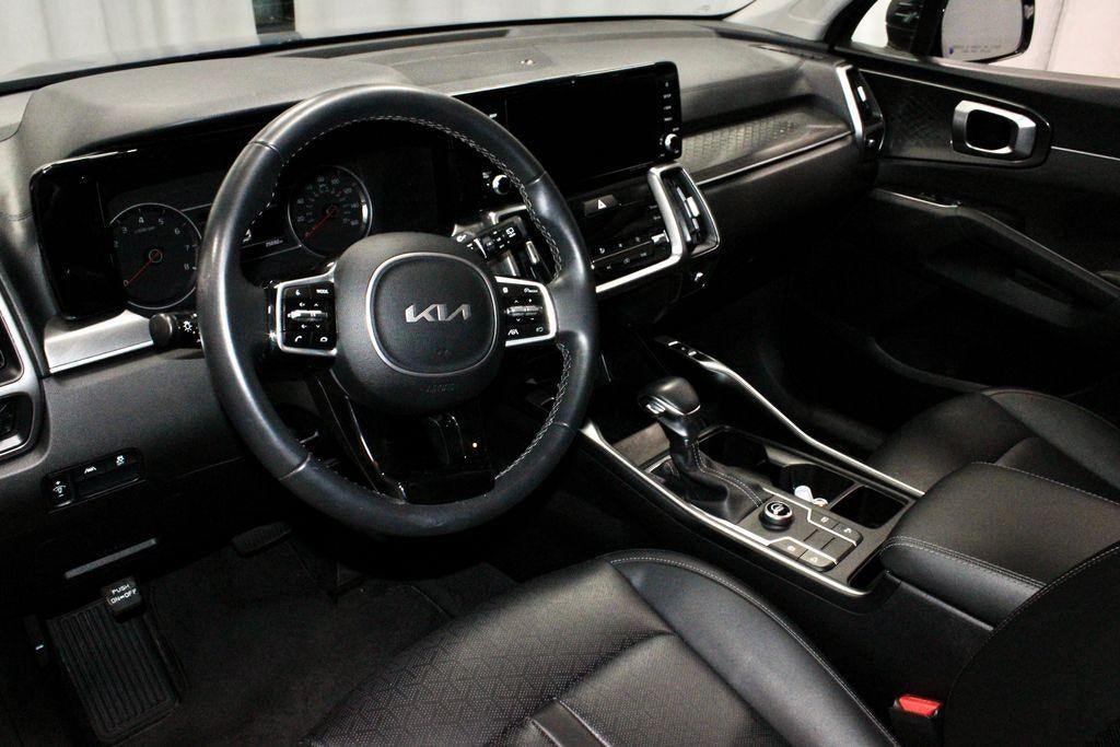 2023 Kia Sorento S
