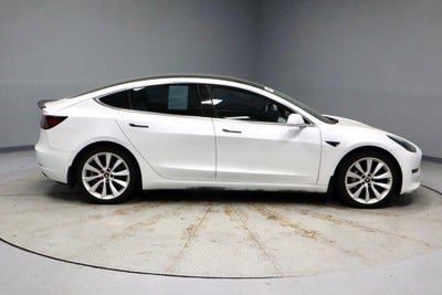 2019 Tesla Model 3 Long Range