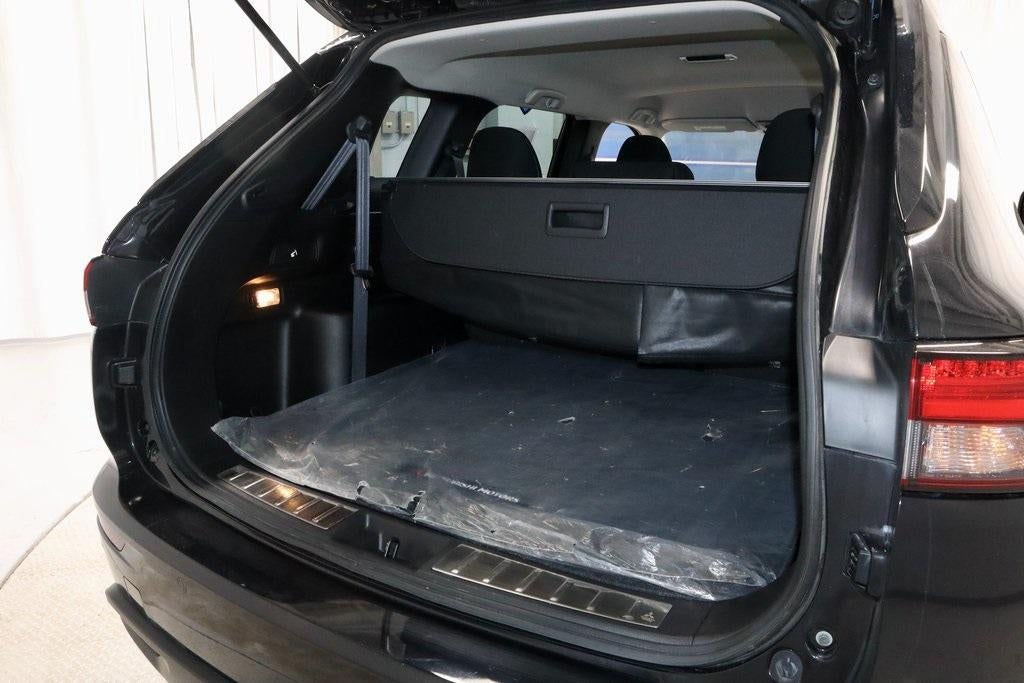 2024 Mitsubishi Outlander ES