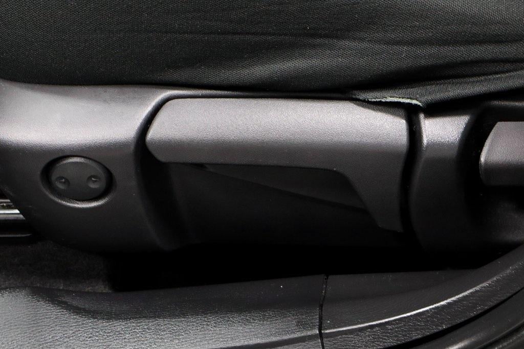 2024 Mitsubishi Outlander ES