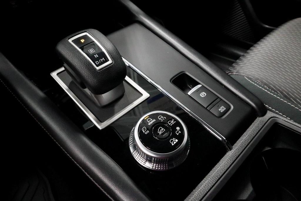 2024 Mitsubishi Outlander ES