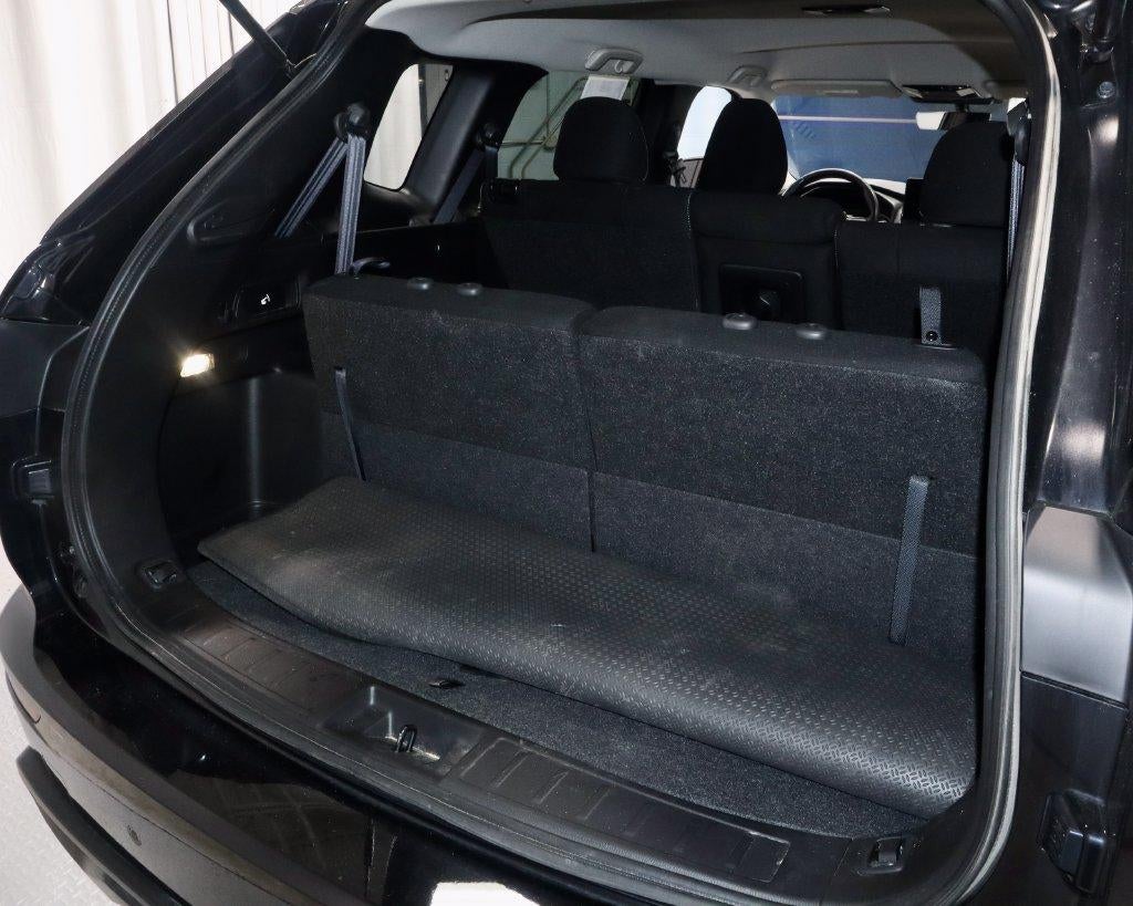 2025 Mitsubishi Outlander ES