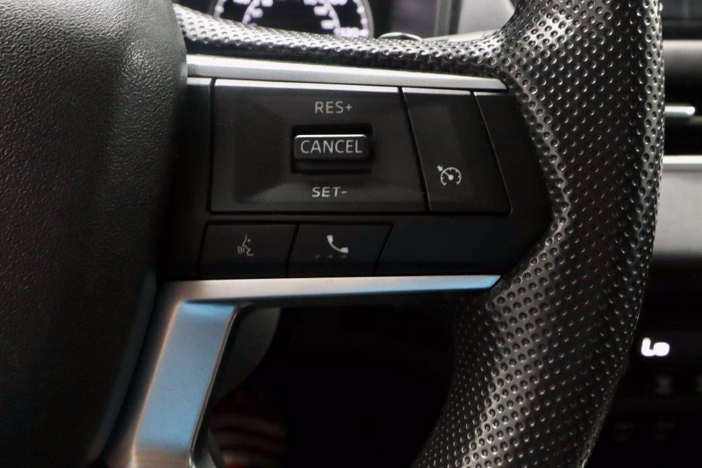 2025 Mitsubishi Outlander ES