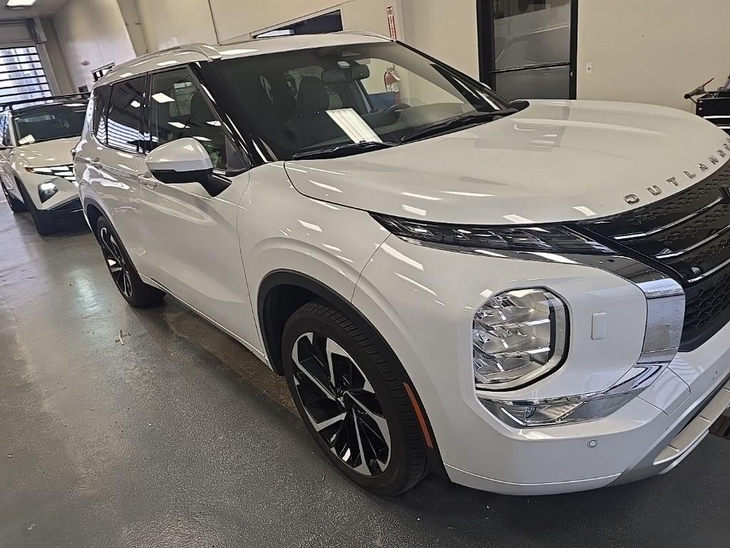 2022 Mitsubishi Outlander