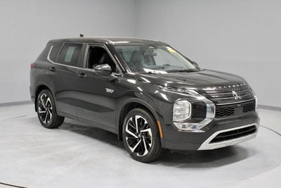 2023 Mitsubishi Outlander PHEV SE