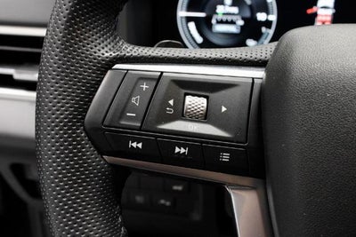 2023 Mitsubishi Outlander PHEV SE