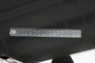 2023 Mitsubishi Outlander PHEV SE