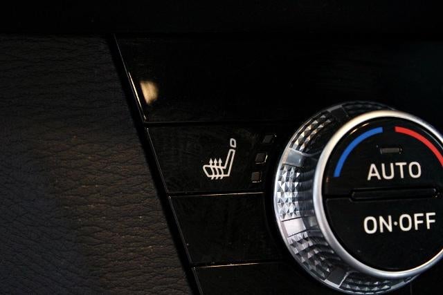 2023 Mitsubishi Outlander PHEV SE