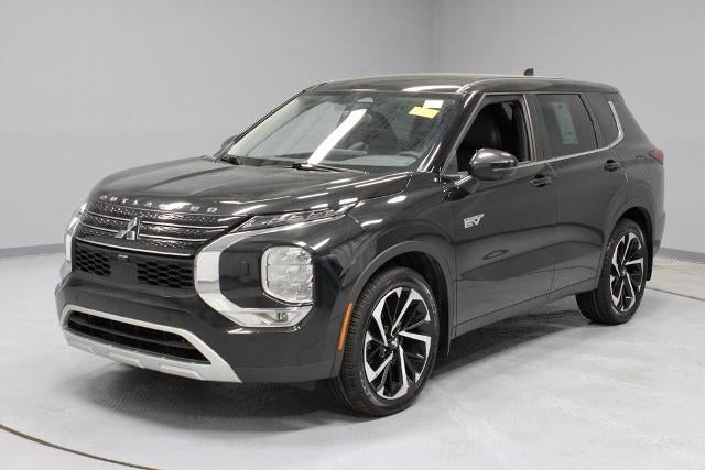 2023 Mitsubishi Outlander PHEV SE