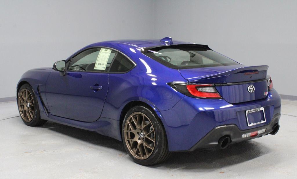2024 Toyota GR86 Premium