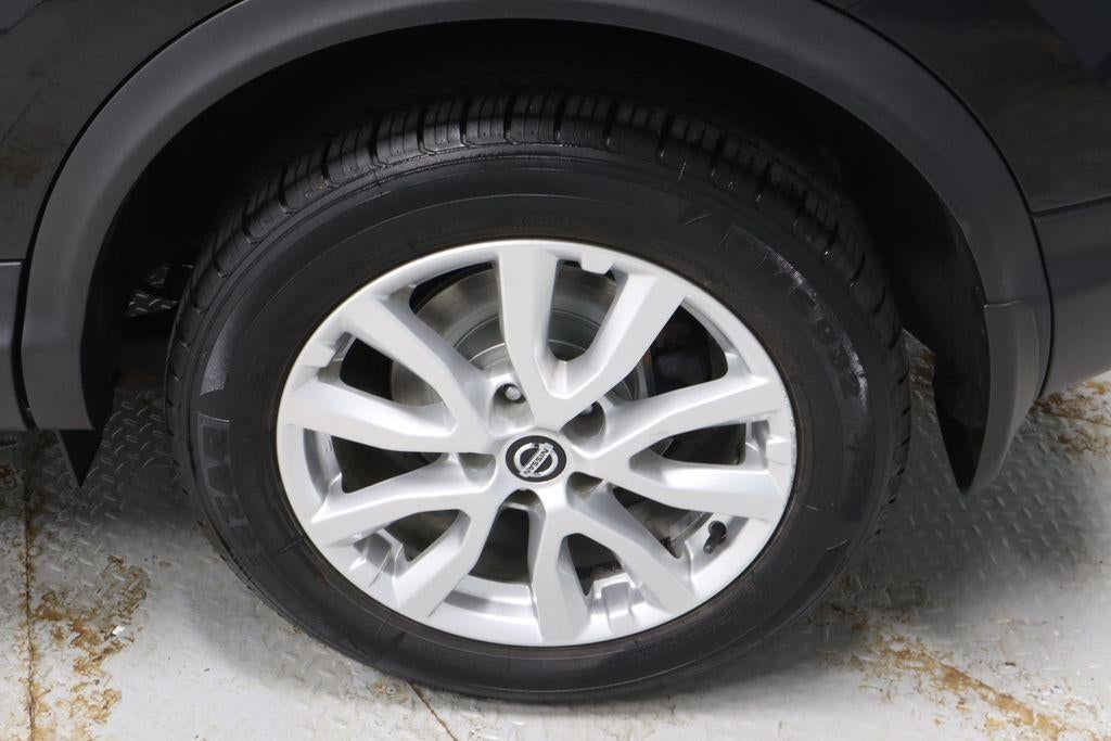 2020 Nissan Rogue Sport SV