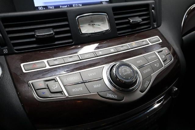 2017 INFINITI Q70 3.7X