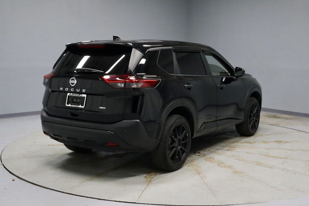 2021 Nissan Rogue S