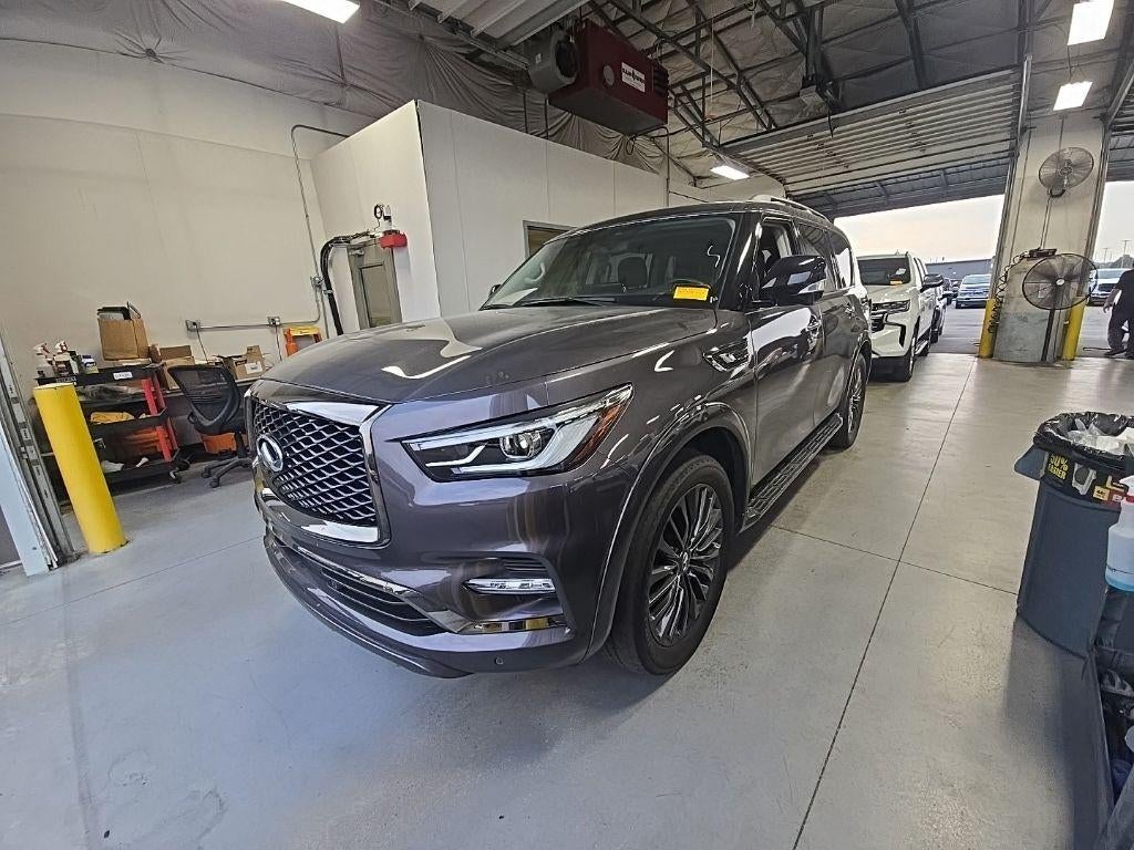 2024 INFINITI QX80 Premium Select