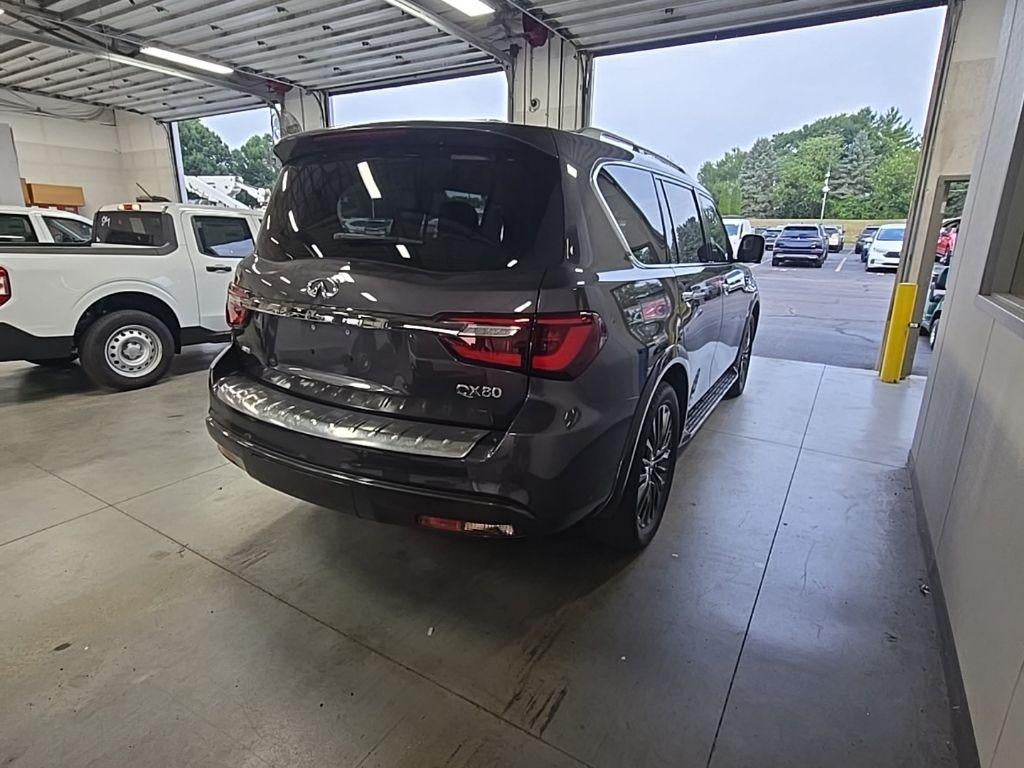 2024 INFINITI QX80 Premium Select