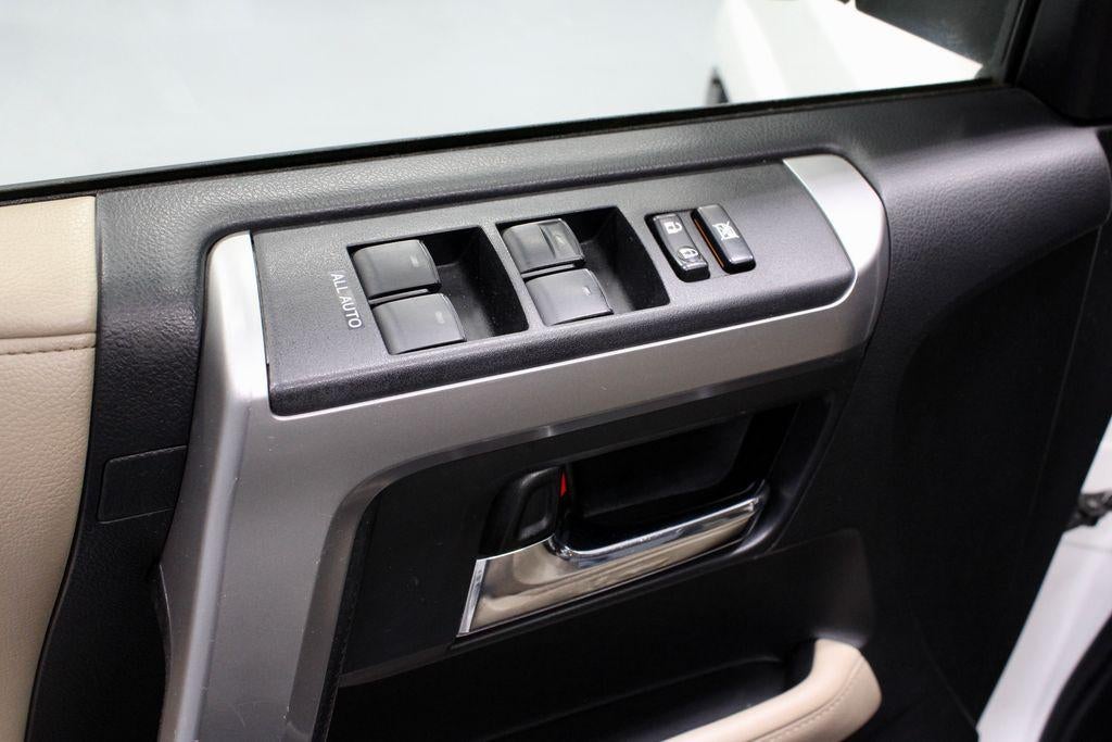 2016 Toyota 4Runner SR5 Premium