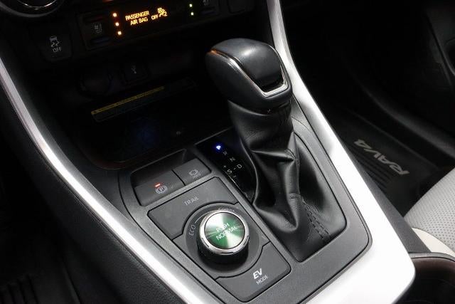 2020 Toyota RAV4 Limited