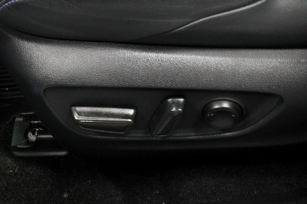 2023 Toyota RAV4 XSE