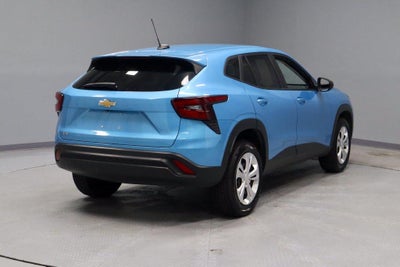 2025 Chevrolet Trax LS