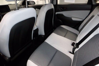 2023 Hyundai KONA SE