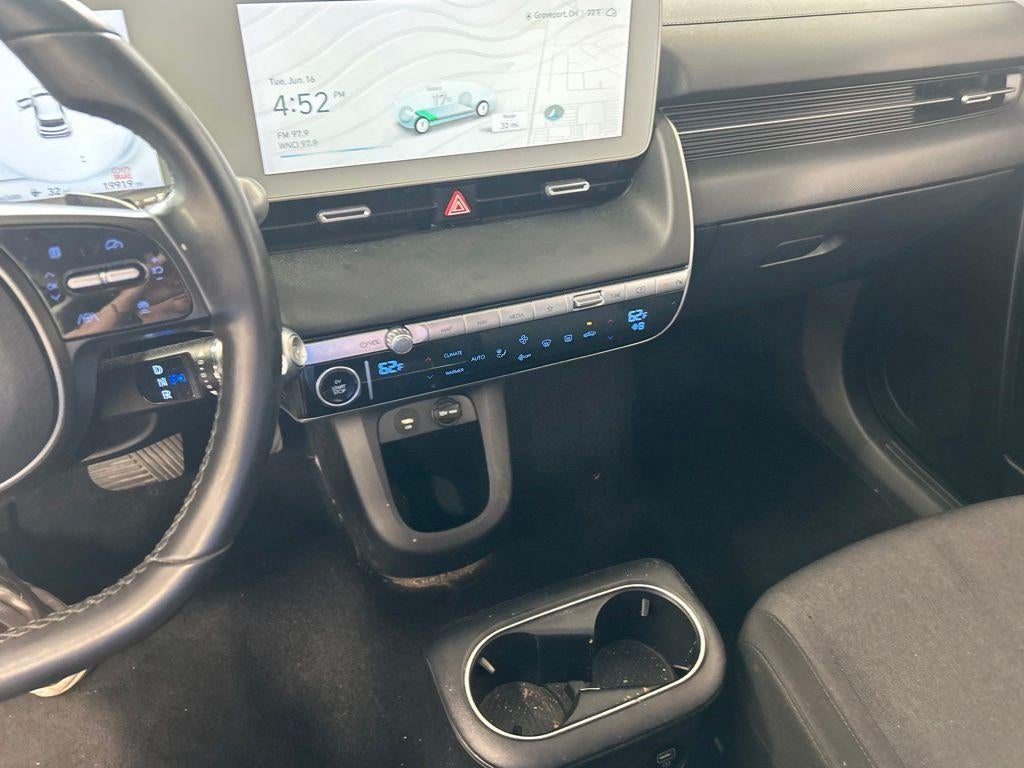 2024 Hyundai IONIQ 5 SE