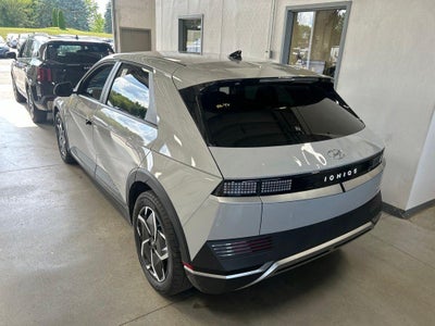 2024 Hyundai IONIQ 5 SE