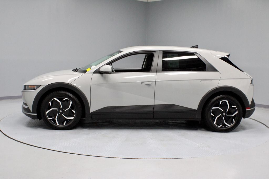 2024 Hyundai IONIQ 5 SE