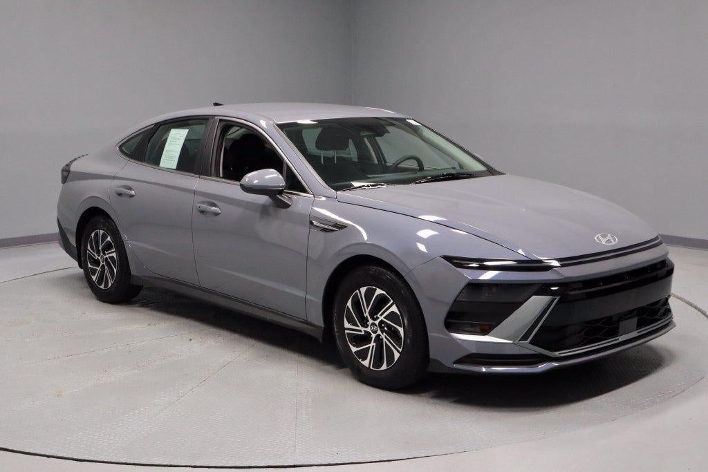 2026 Hyundai Sonata Hybrid