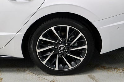 2022 Hyundai SONATA Limited