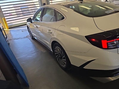 2025 Hyundai SONATA Hybrid SEL
