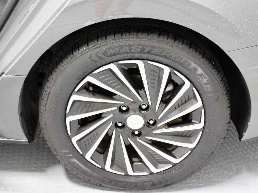2023 Hyundai SONATA Hybrid Limited