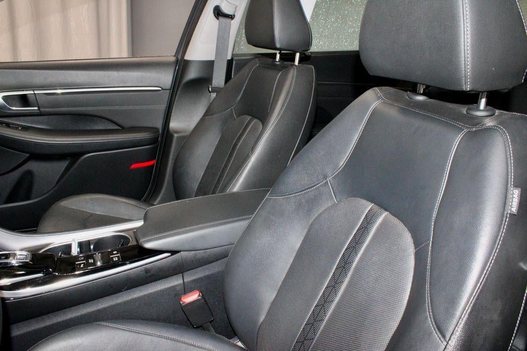 2023 Hyundai SONATA Hybrid Limited