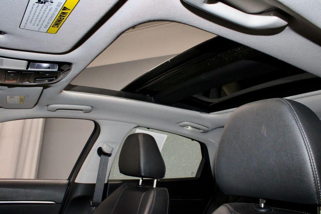2023 Hyundai SONATA Hybrid Limited