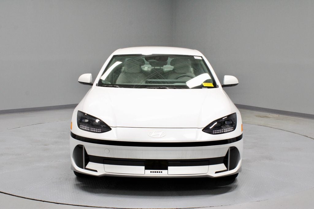 2025 Hyundai IONIQ 6 SEL