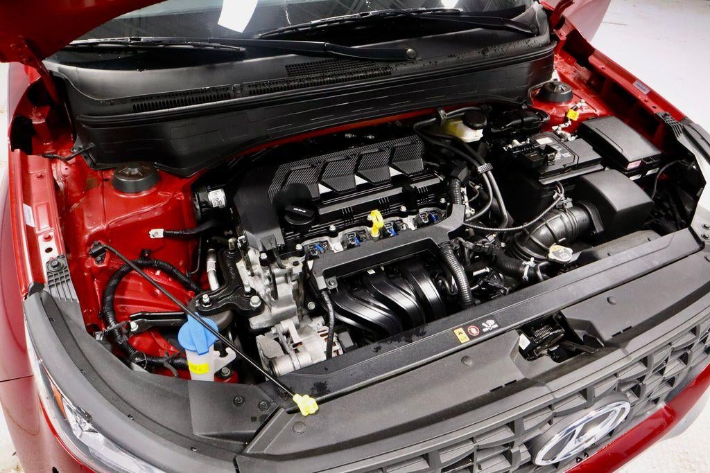 2025 Hyundai VENUE SE