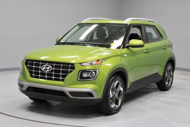 2024 Hyundai VENUE SEL